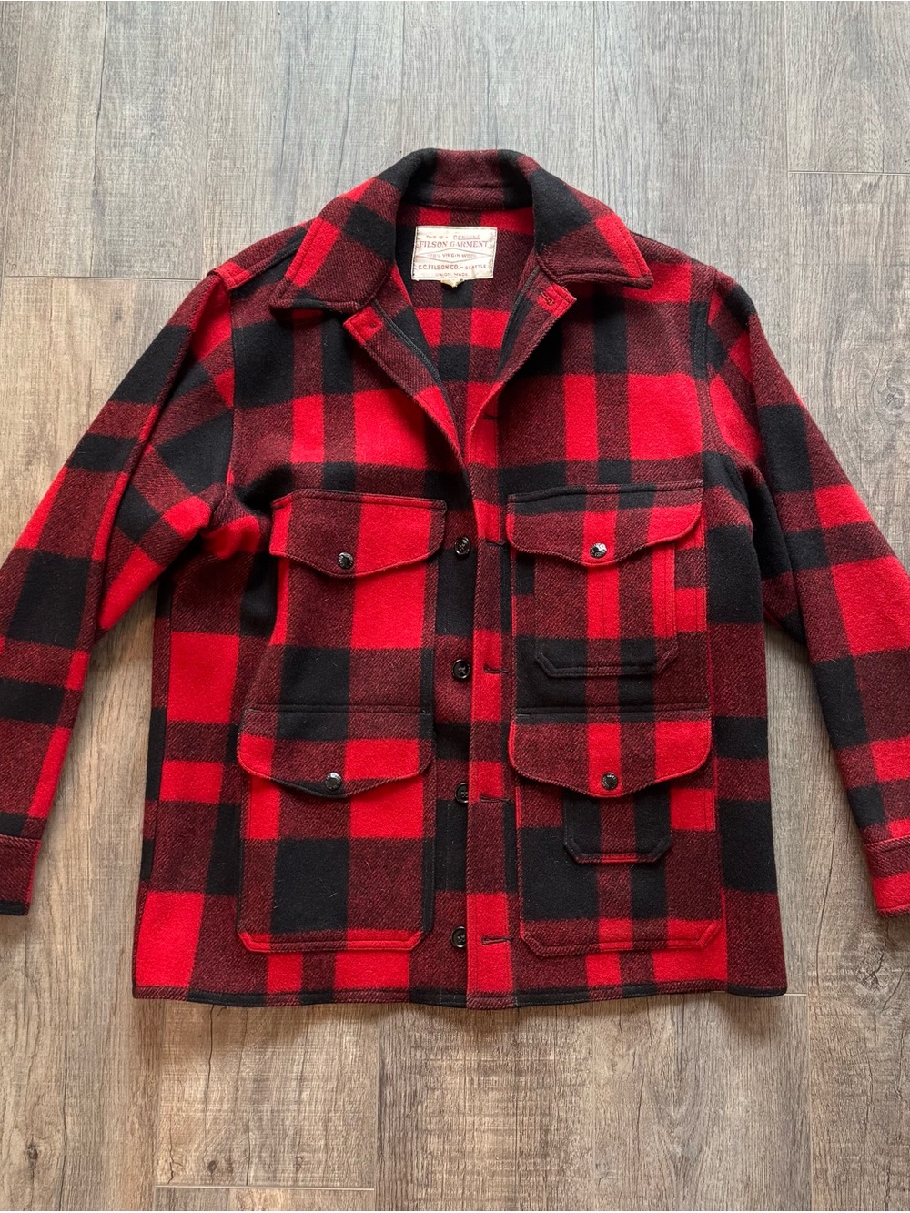 Vintage Filson Mackinaw Cruiser Jacket Heavy Wool. Men’s large